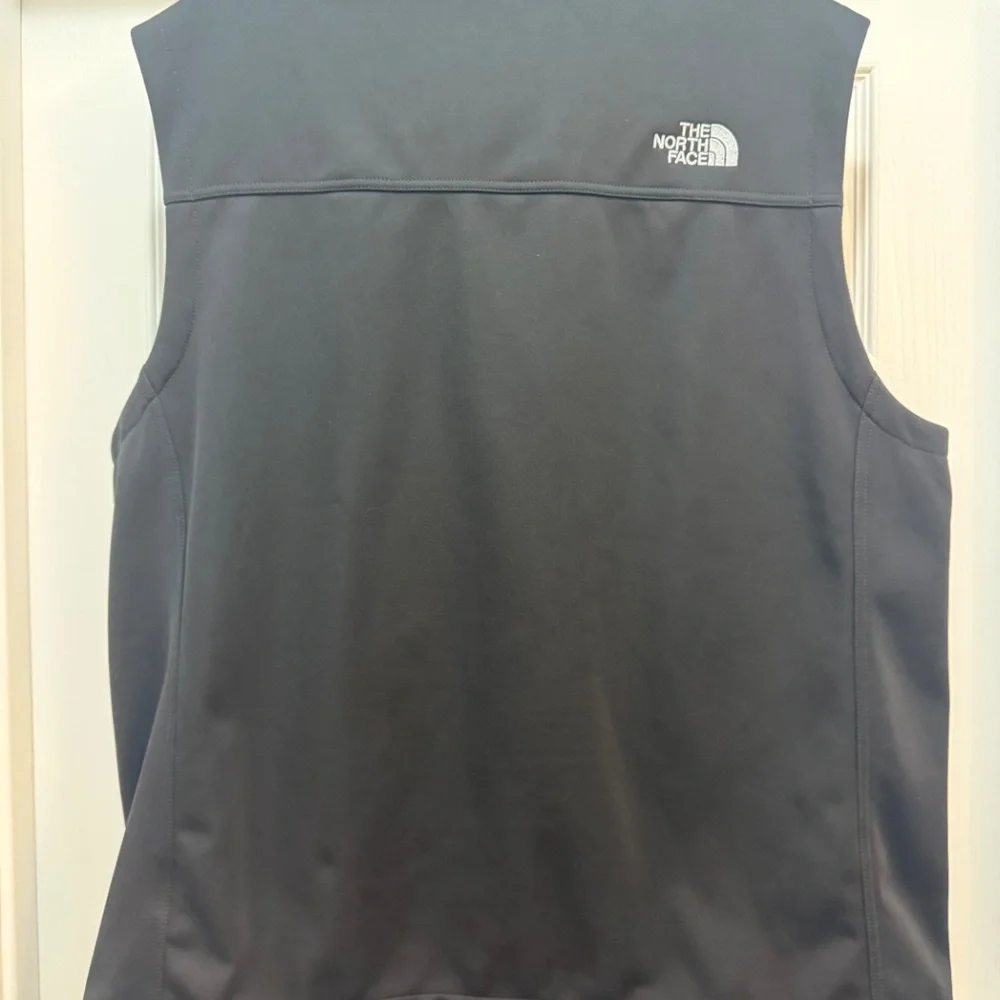 The North Face WindWall Softshell Vest Men’s XL‎ – Black